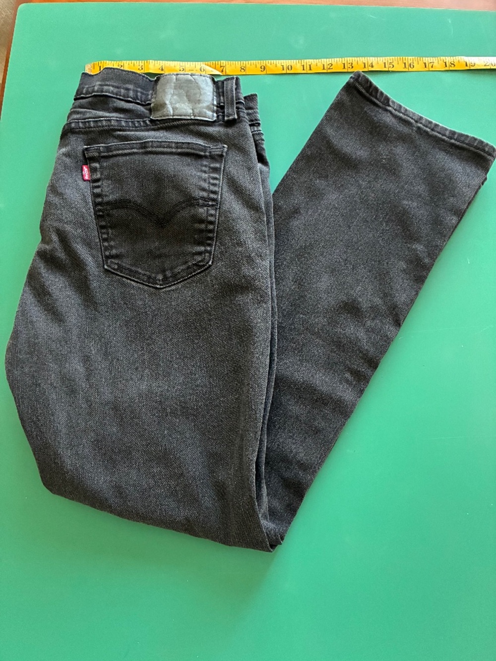 Men’s Black Levi’s Jeans Size 34x32